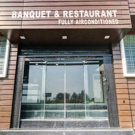 Oyo Flagship 83121 Hotel Rose Vip ساهارانبور المظهر الخارجي الصورة