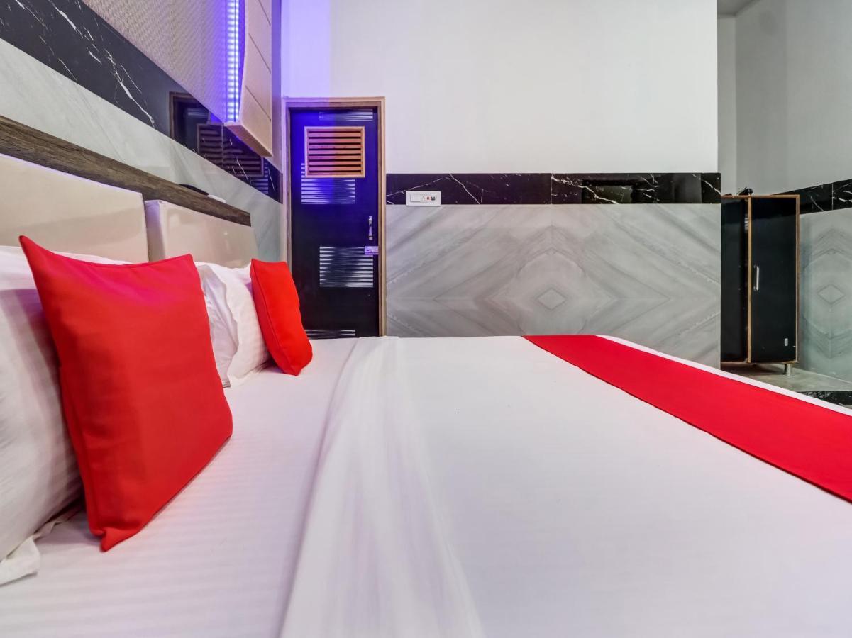 Oyo Flagship 83121 Hotel Rose Vip ساهارانبور المظهر الخارجي الصورة